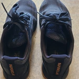 Reebok X1 Grit -Womans